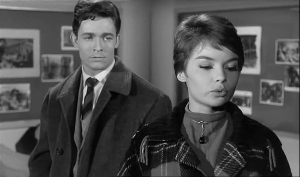 危険な曲り角の画像