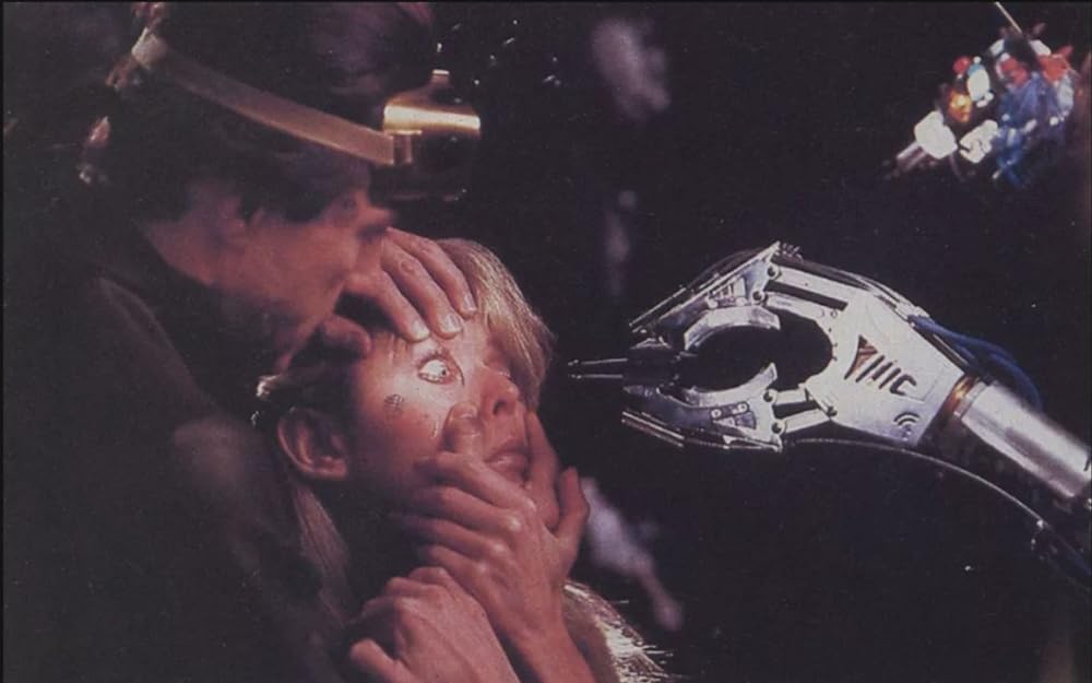 「スペース・サタン」ハーベイ・カイテル & ファラ・フォーセットの画像