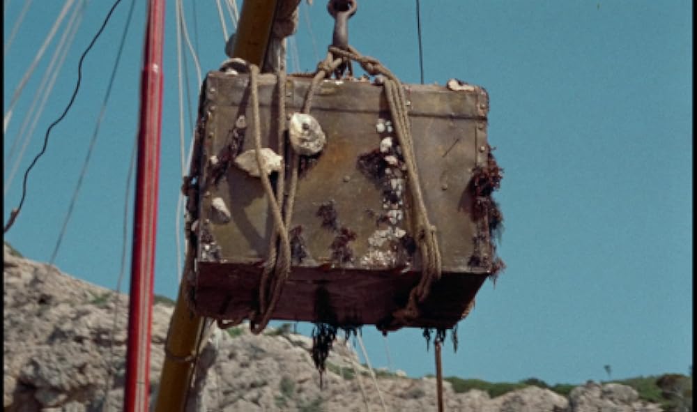 タンタンとトワゾンドール号の神秘の画像