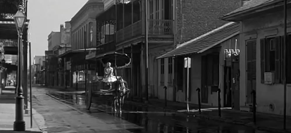 闇に響く声の画像