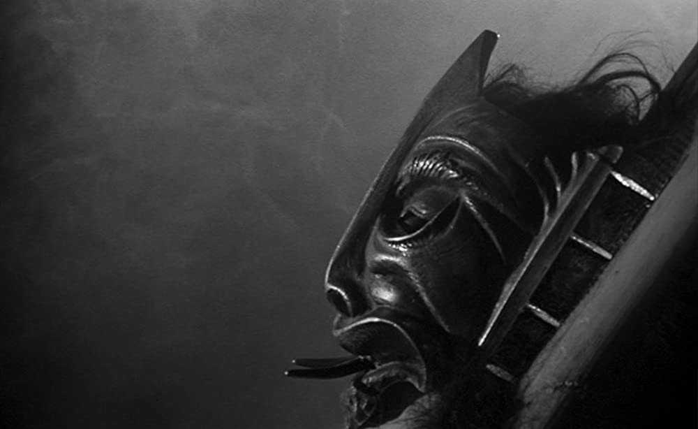 血ぬられた墓標の画像