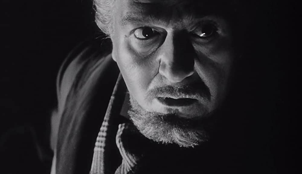 血ぬられた墓標の画像