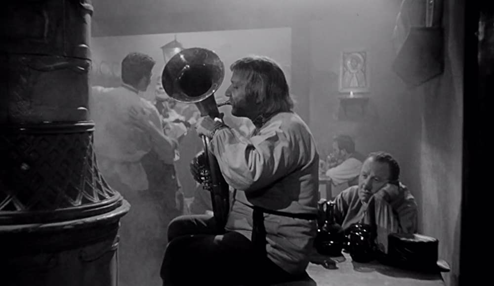 血ぬられた墓標の画像