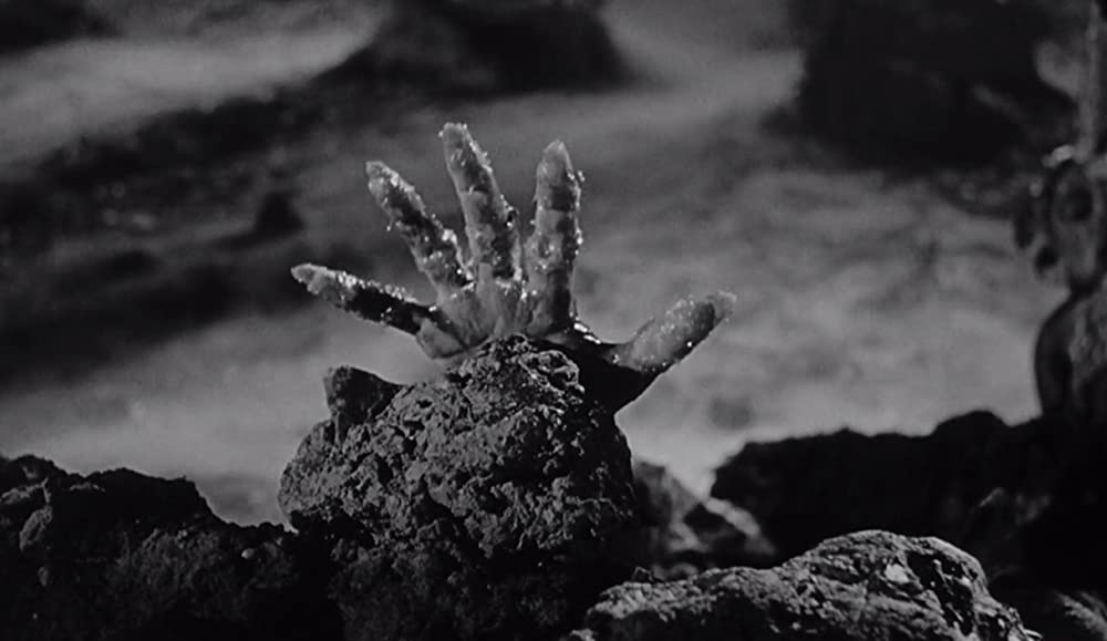 血ぬられた墓標の画像