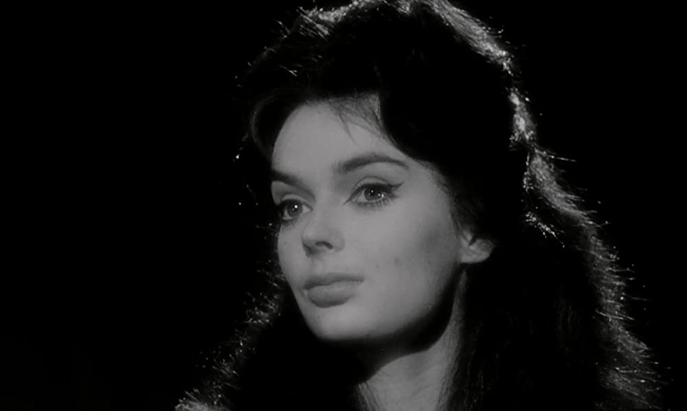 血ぬられた墓標の画像