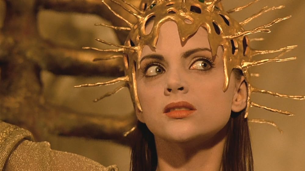 「DAGON」マカレナ・ゴメスの画像