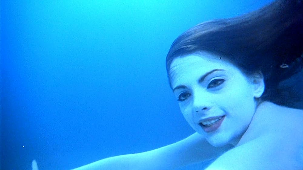 「DAGON」マカレナ・ゴメスの画像