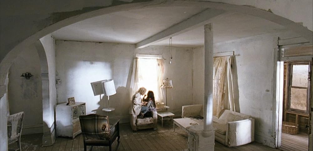 ローズ・イン・タイドランドの画像