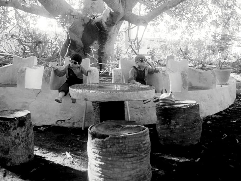 小人の饗宴の画像