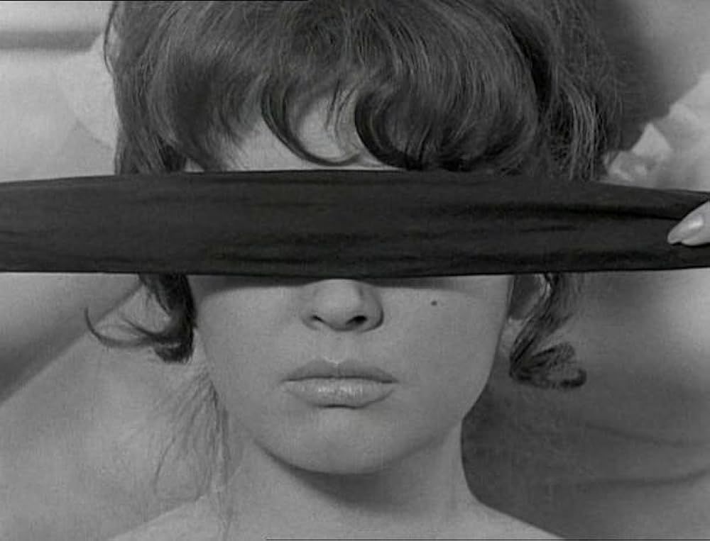 嘘をつく男の画像