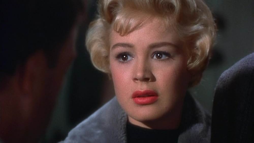 避暑地の出来事の画像