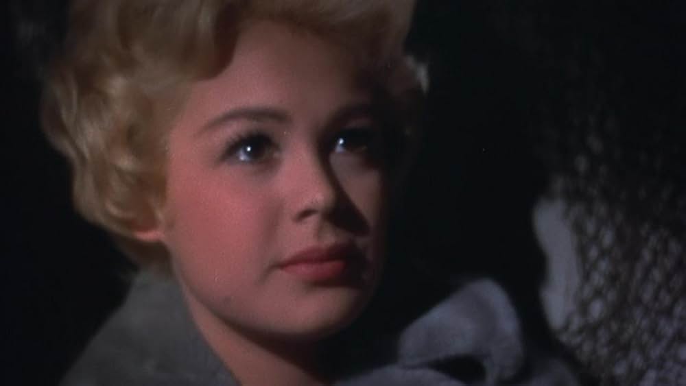 避暑地の出来事の画像