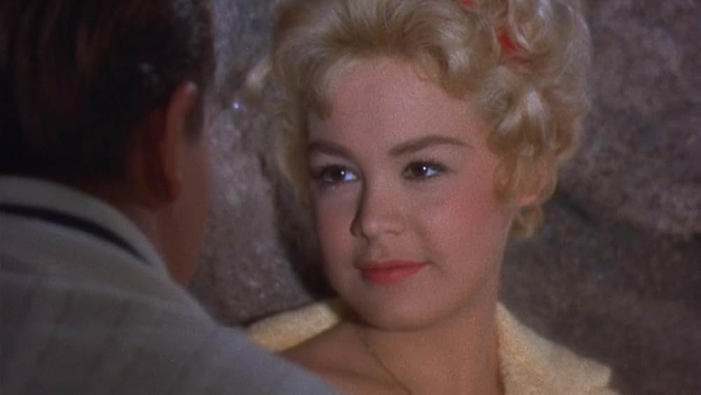 避暑地の出来事の画像