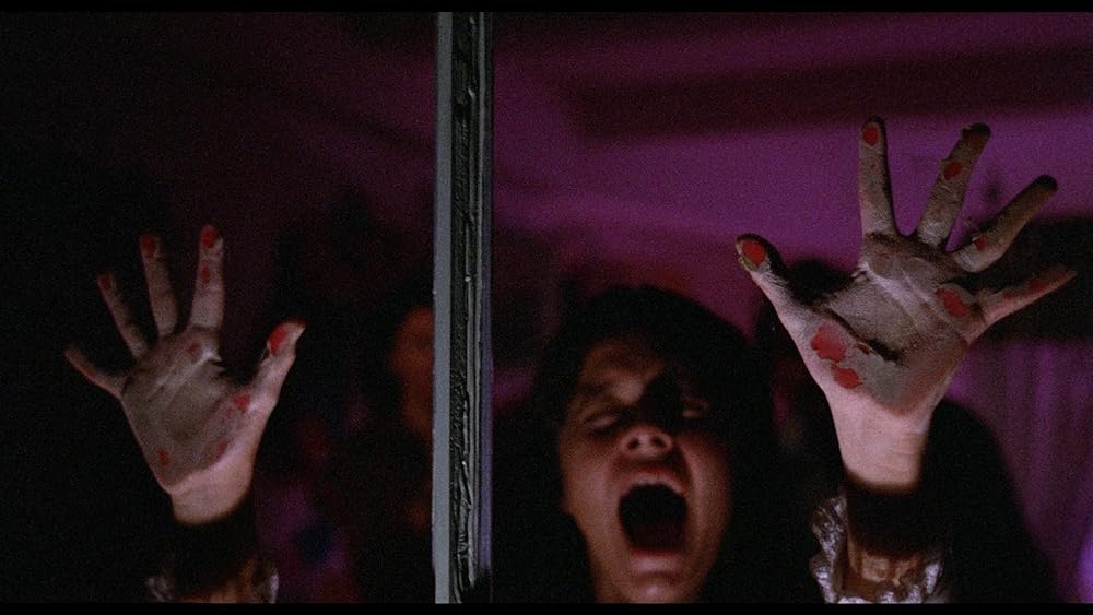 オードリー・ローズの画像