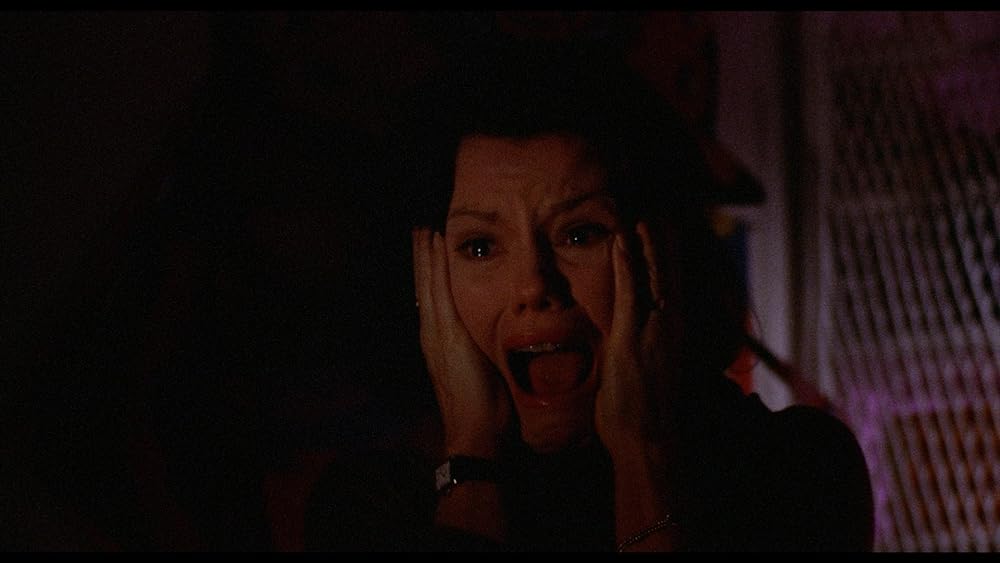 オードリー・ローズの画像