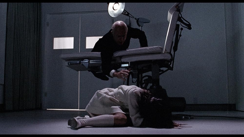 オードリー・ローズの画像