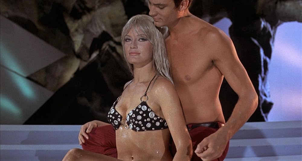 黄金の眼の画像