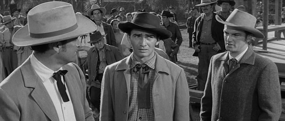 やさしく愛しての画像