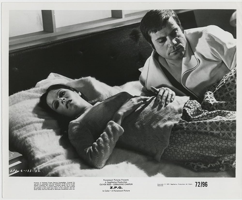 「赤ちゃんよ永遠に SFロボットベイビーポリス」ジェラルディン・チャップリン & オリバー・リードの画像