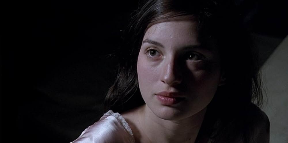 汚れなき情事の画像