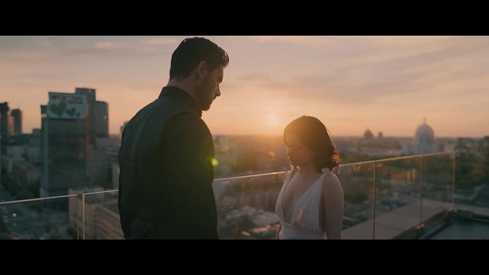 「愛は、新たな日々へ」の画像