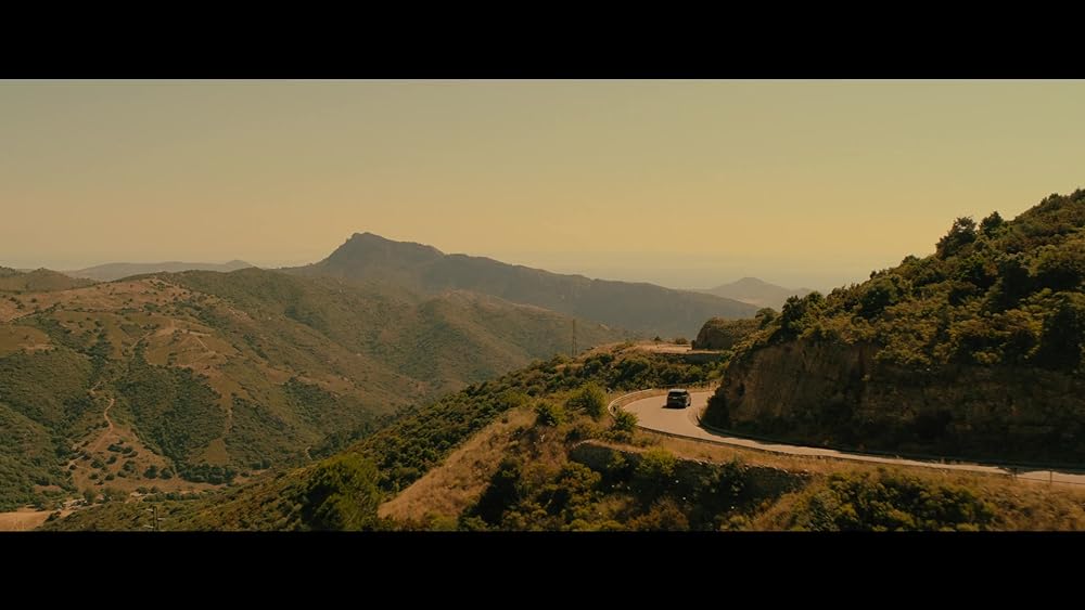 「愛は、新たな日々へ」の画像