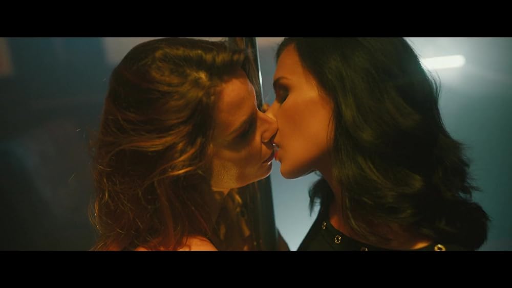 「愛は、新たな日々へ」の画像