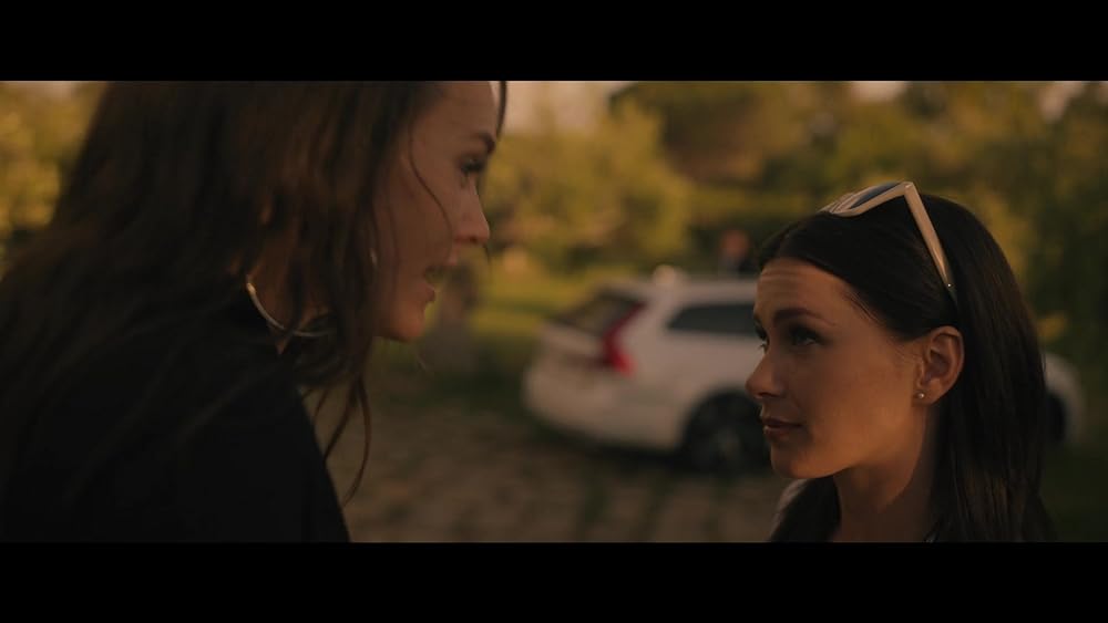 「愛は、新たな日々へ」の画像