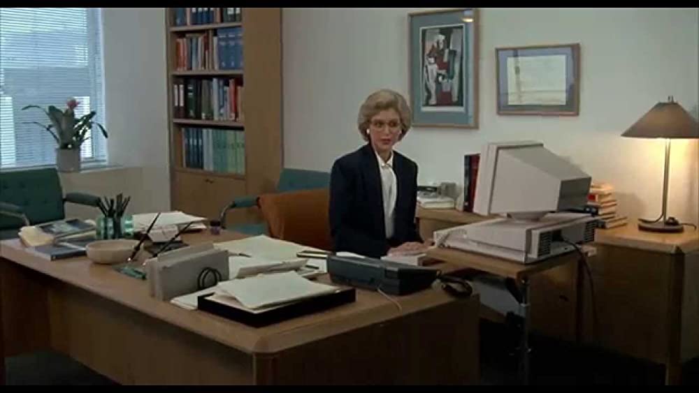 「摩天楼はバラ色に」ヘレン・スレイターの画像