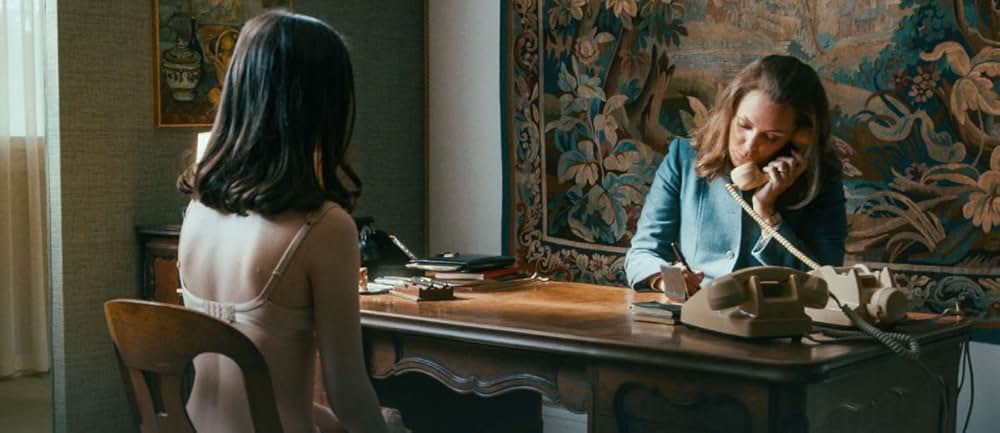 夜の伝説 マダム・クロードの画像