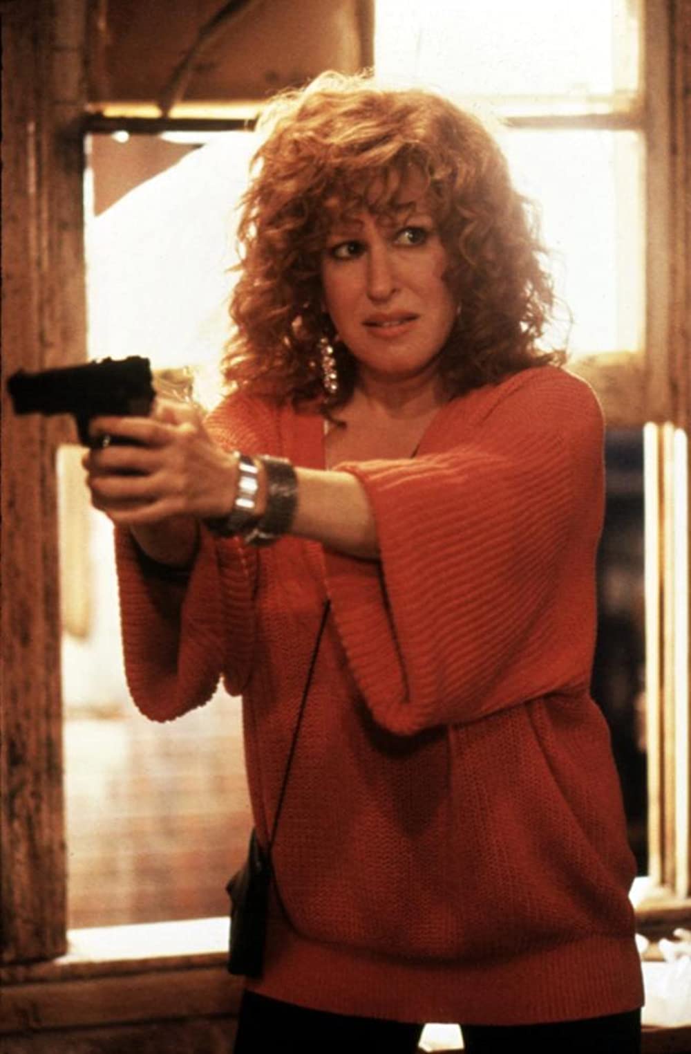 うるさい女たちの画像