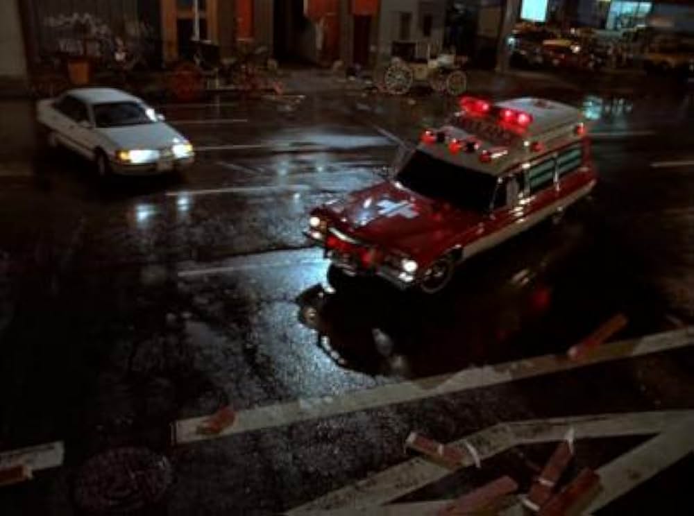 アンビュランス／地獄の殺人救急車 狙われた金髪の美女の画像