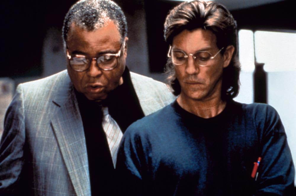 アンビュランス／地獄の殺人救急車 狙われた金髪の美女の画像