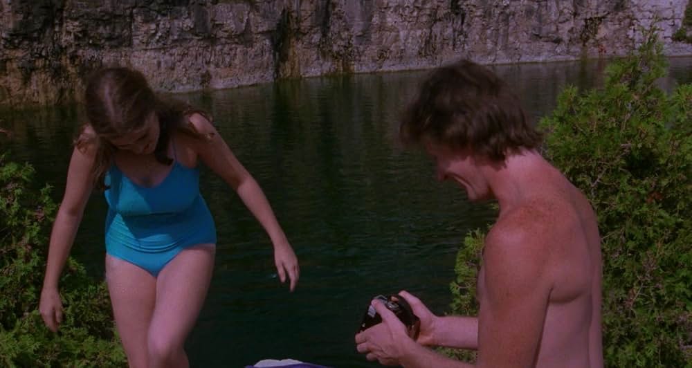 墓場の館の画像