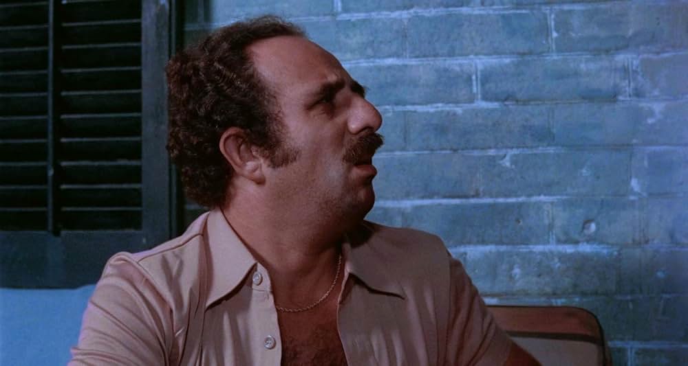 墓場の館の画像