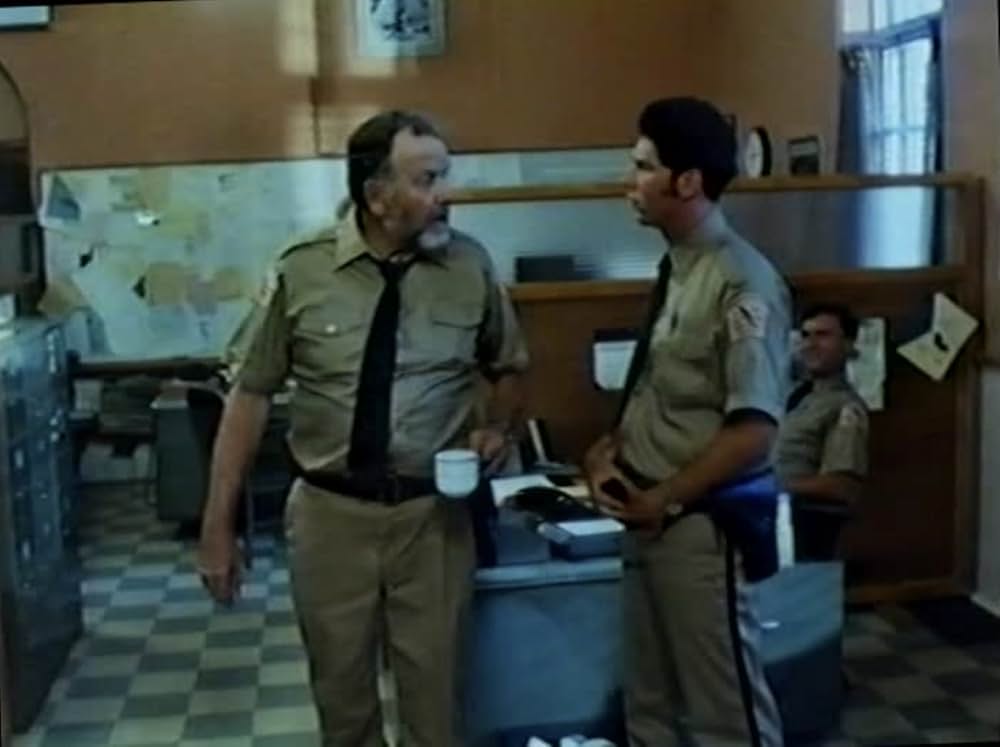 墓場の館の画像