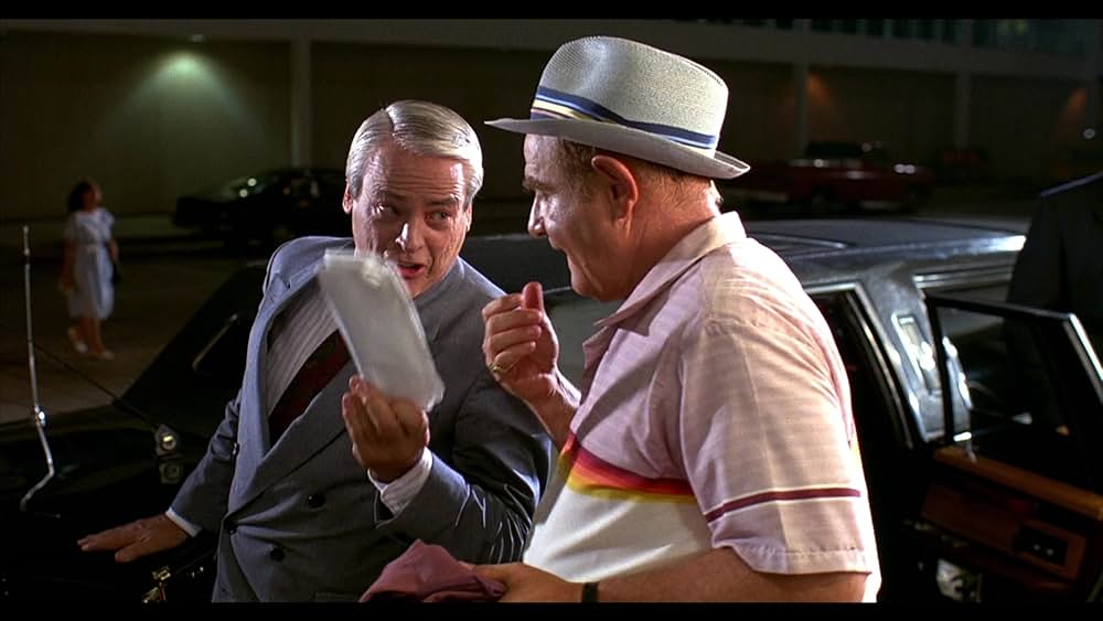 パロディ放送局 UHFの画像