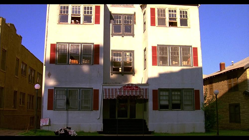 パロディ放送局 UHFの画像