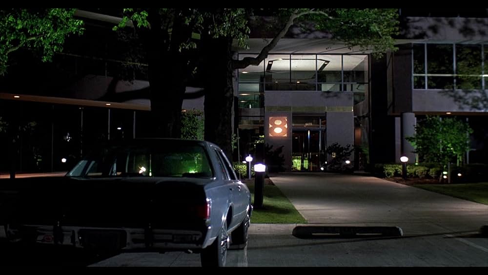 パロディ放送局 UHFの画像