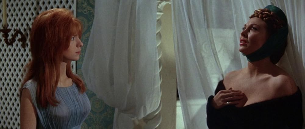 「赤死病の仮面」ジェーン・アッシャー & ヘイゼル・コートの画像