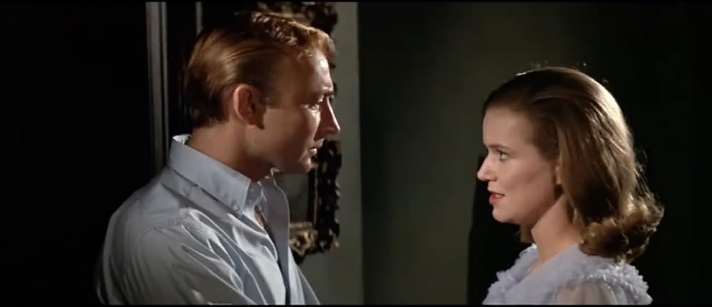 襲い狂う呪いの画像