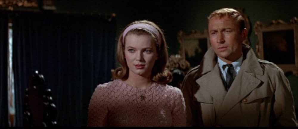 襲い狂う呪いの画像