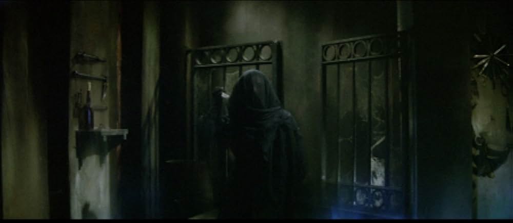 襲い狂う呪いの画像