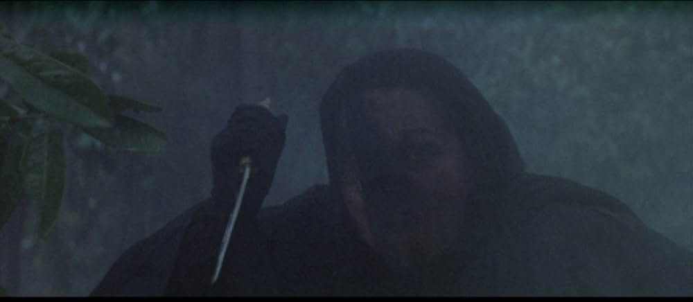 襲い狂う呪いの画像