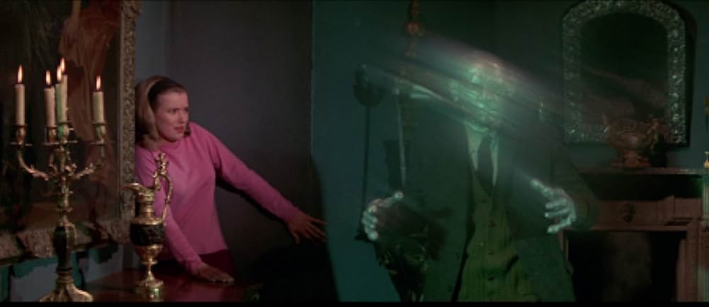 襲い狂う呪いの画像