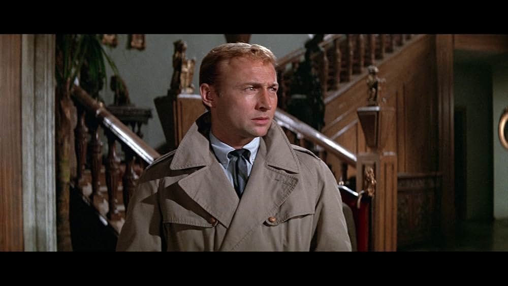 襲い狂う呪いの画像