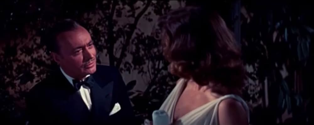 蜘蛛の巣の画像