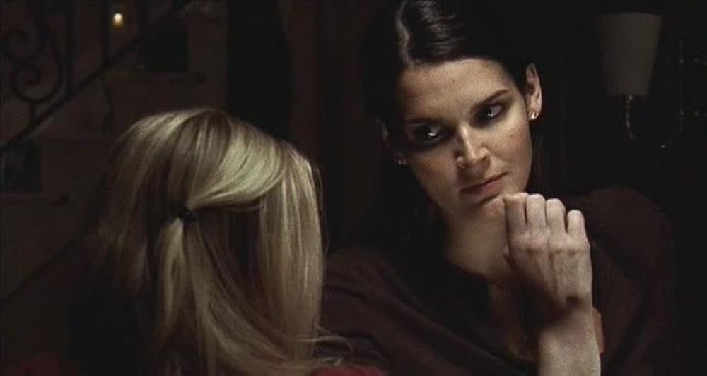 「グラスハウス2」アンジー・ハーモンの画像