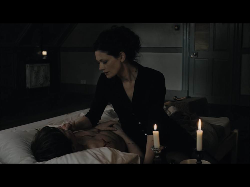 クライヴ・バーカー 血の本の画像