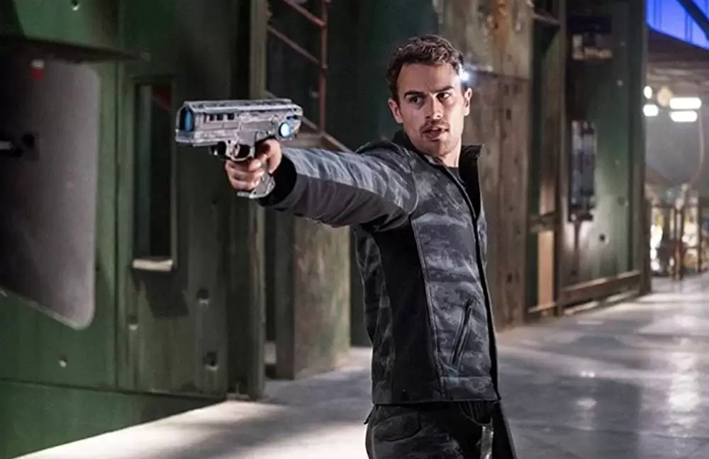 「ダイバージェント FINAL」テオ・ジェームズの画像